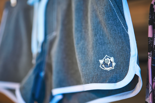 W209 / Women's Athletic Fit / Board Shorts